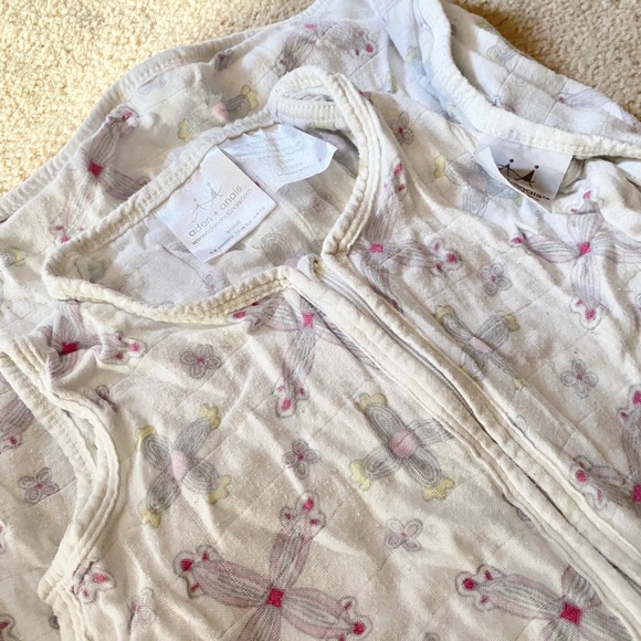 Sleepsacks - 2 qtys 0-6months - Picture 5 of 5